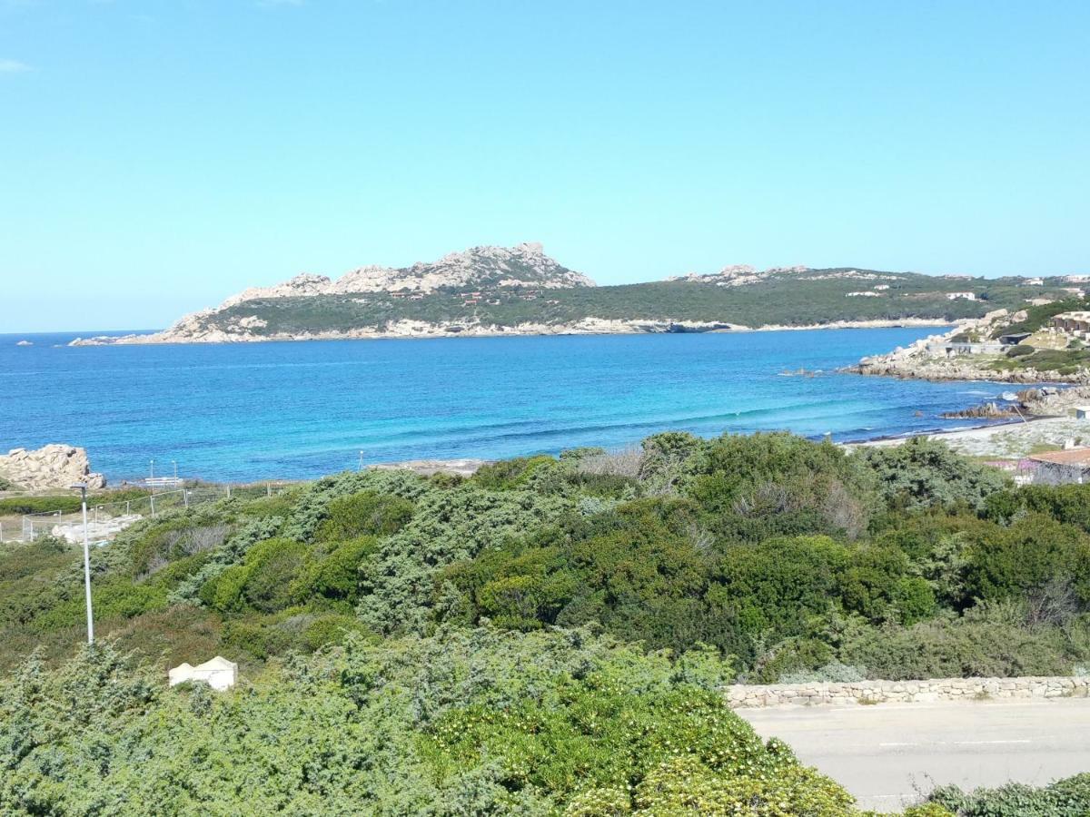Residence Frontemare Santa Teresa Gallura Eksteriør billede