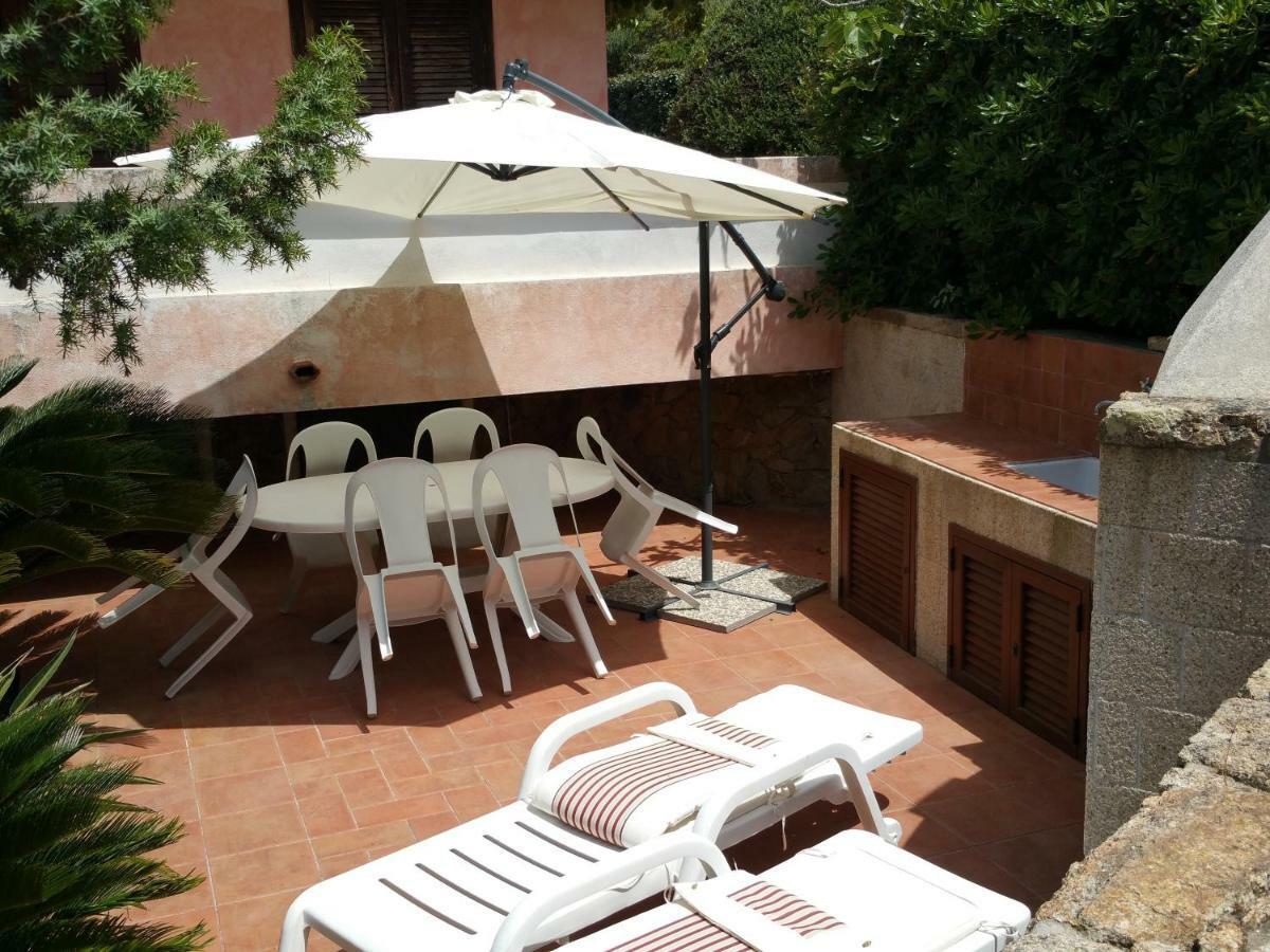 Residence Frontemare Santa Teresa Gallura Eksteriør billede